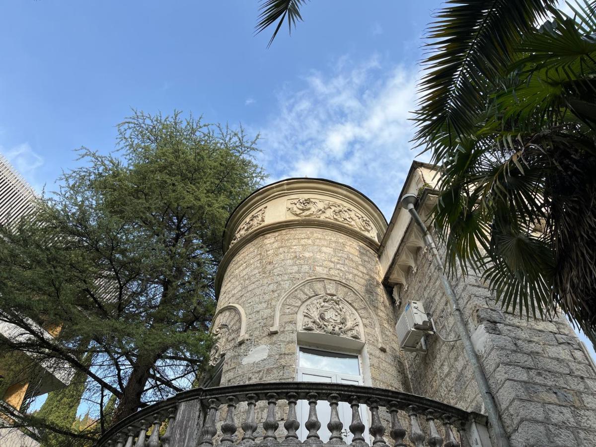 Gagra Hotel Printsevskii Zamok Luaran gambar