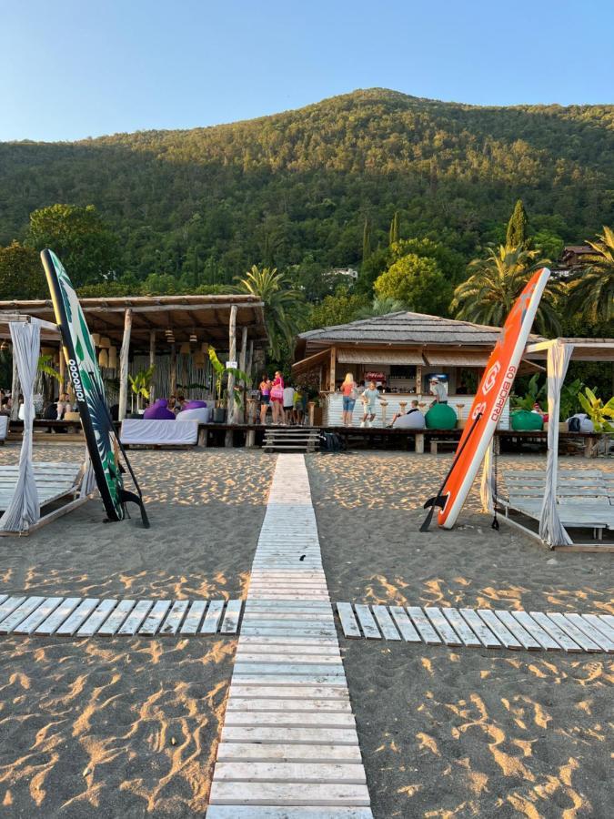 Gagra Hotel Printsevskii Zamok Luaran gambar